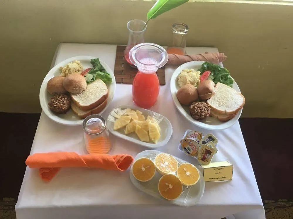 Thannas Place Bed And Breakfast Port of Spain